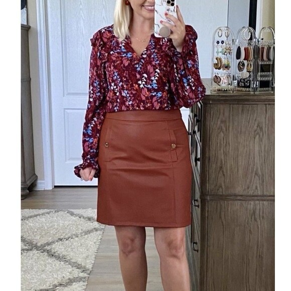 Loft Skirt Soft Vegan Faux Leather Lined A-Line Size 10 Cognac Office Career - Picture 1 of 10